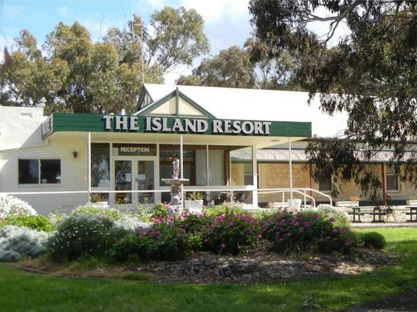 Island Motel Кінгскот Екстер'єр фото